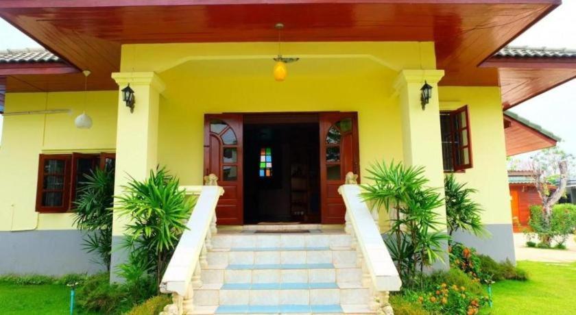 Oyo 769 Ban Thassanee Chiang Mai Exterior foto